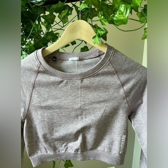 Gymshark Mauve crop top long sleeve - Picture 3 of 3